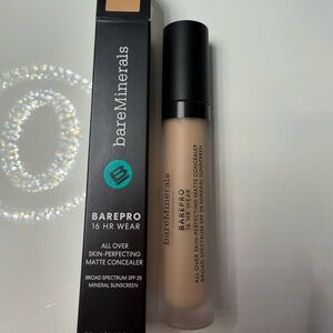 bareMinerals BAREPRO 16HR Wear Matte Concealer